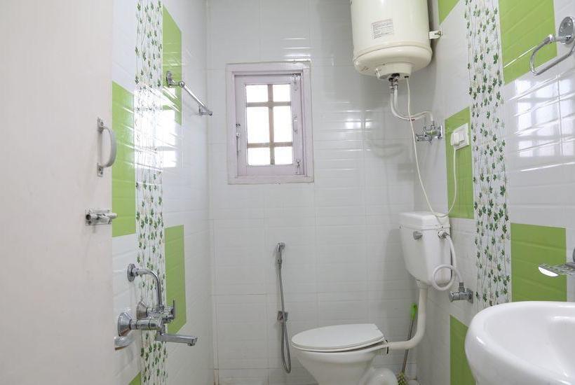 Hostel City Residency By Ackee Tree 18