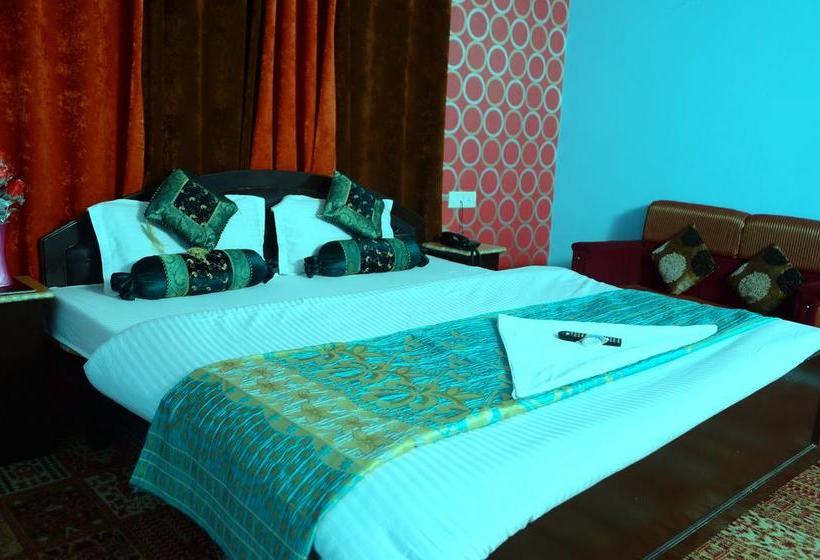 Hostel City Residency By Ackee Tree 3