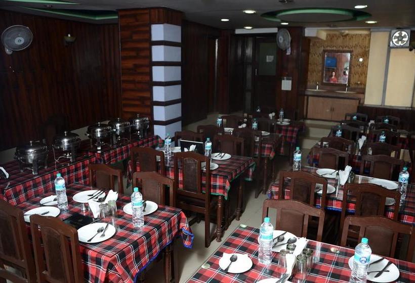 Hostel City Residency By Ackee Tree 9