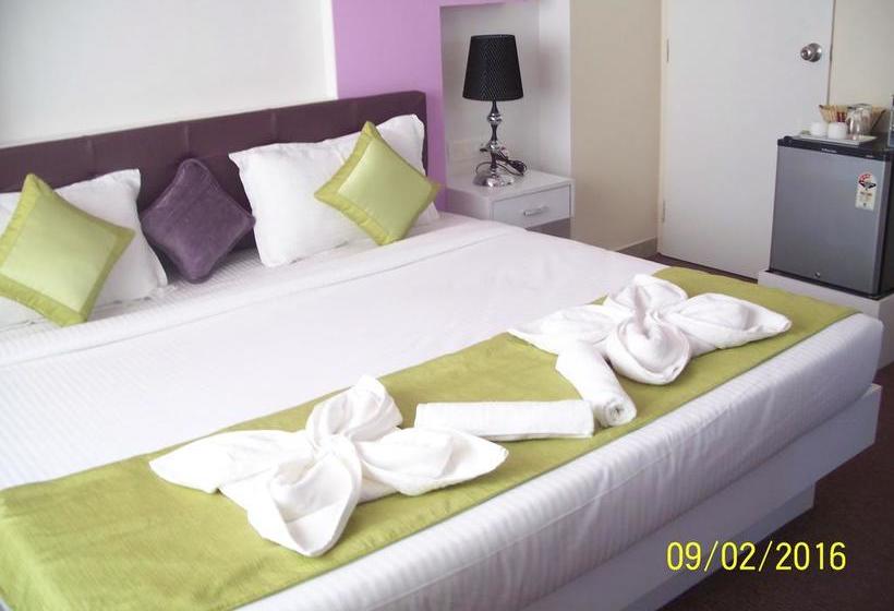 Starihotels Wakad Pune 12