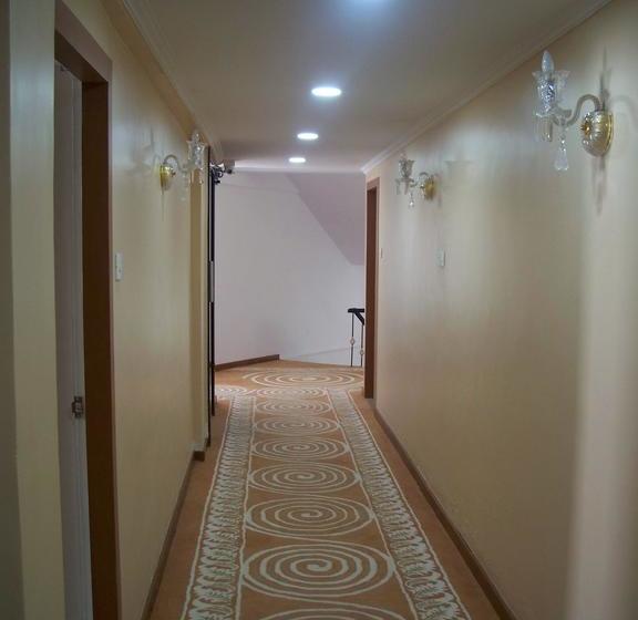 Starihotels Wakad Pune 19