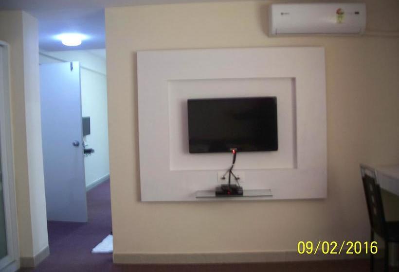 Starihotels Wakad Pune 4