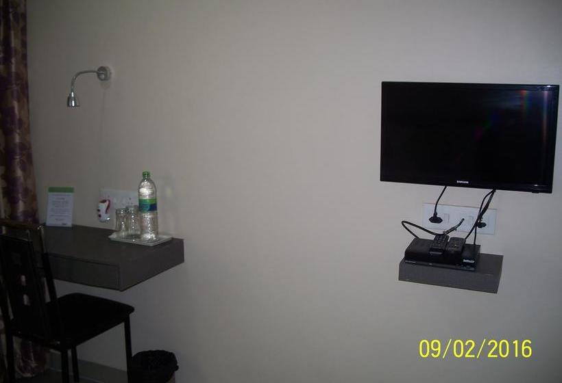 Starihotels Wakad Pune 5