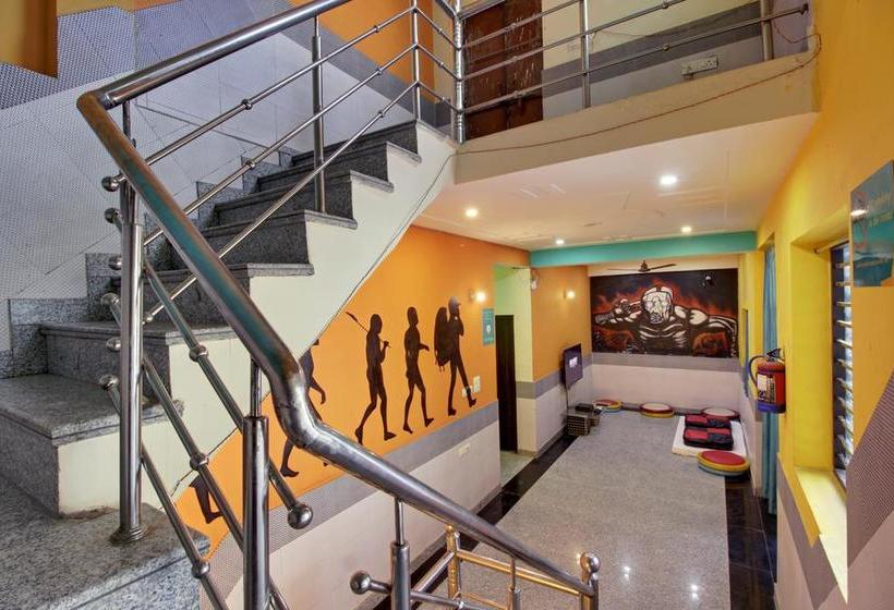 Bedweiser Backpackers Hostel 17