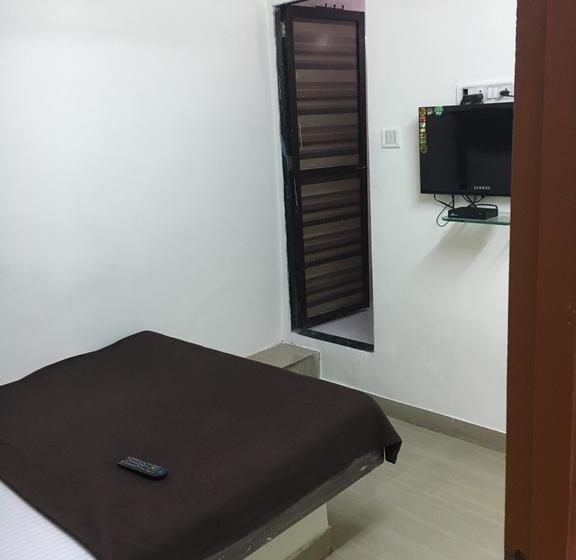 Hotel Janata Residency 11