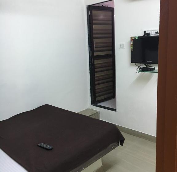 Hotel Janata Residency 12