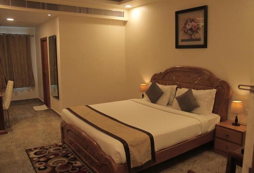 Hotel Vaibhav Inn 8
