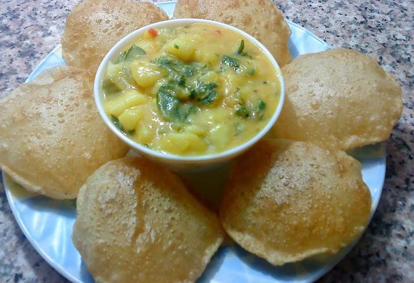 Maan Hotel And Restaurant