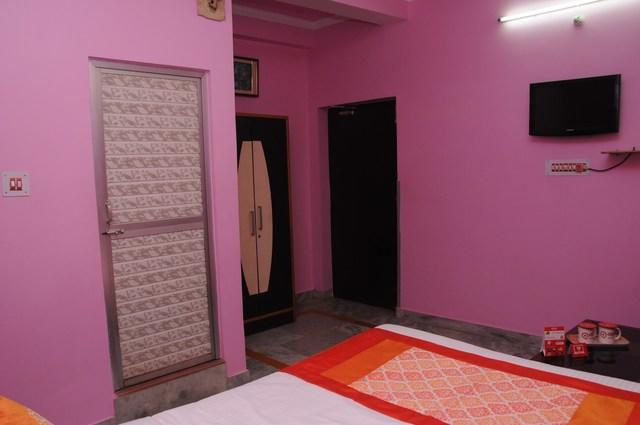 Hotel Tirupati Garden 11