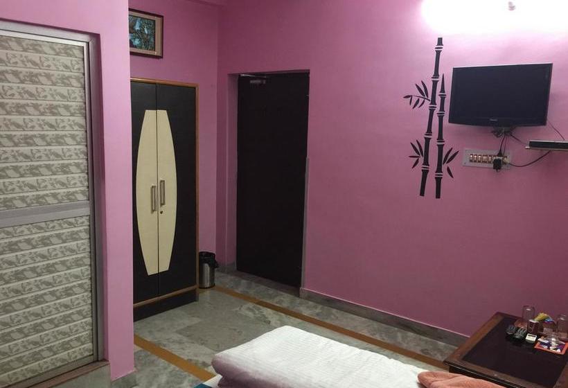 Hotel Tirupati Garden 3