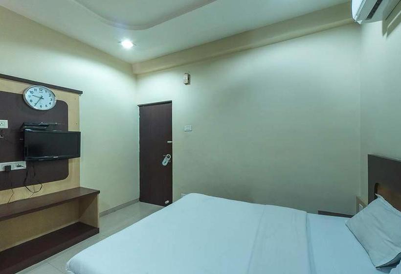 Hotel Renuka Inn 9
