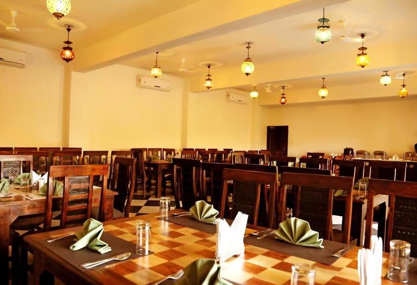 Hotel Atulya Niwas 3