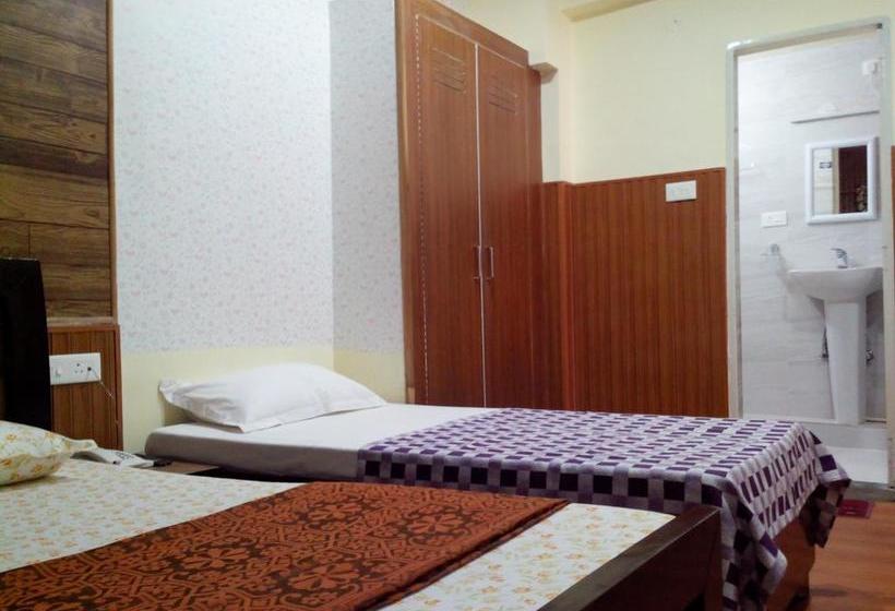 Hotel Pathik 4