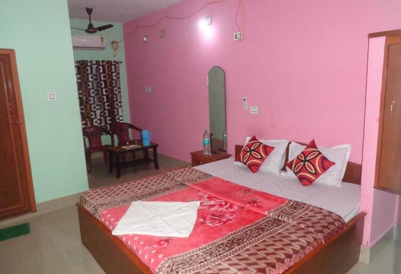 Hotel Emarald Inn 14