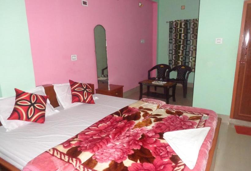 Hotel Emarald Inn 15