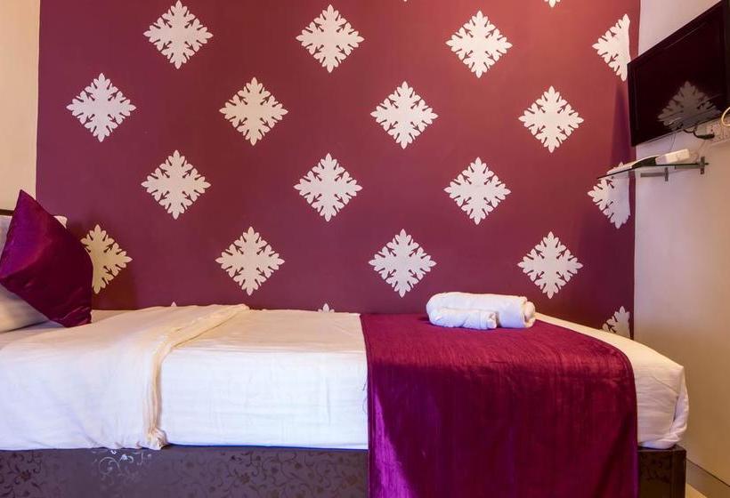 Bed and Breakfast Executive Lotus Service Apartment 12