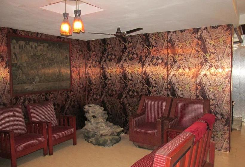 Hotel Stay N Tour Home 11