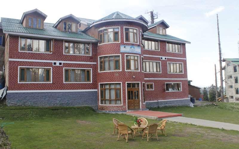 Fluorescence Hotel And Restaurant 8