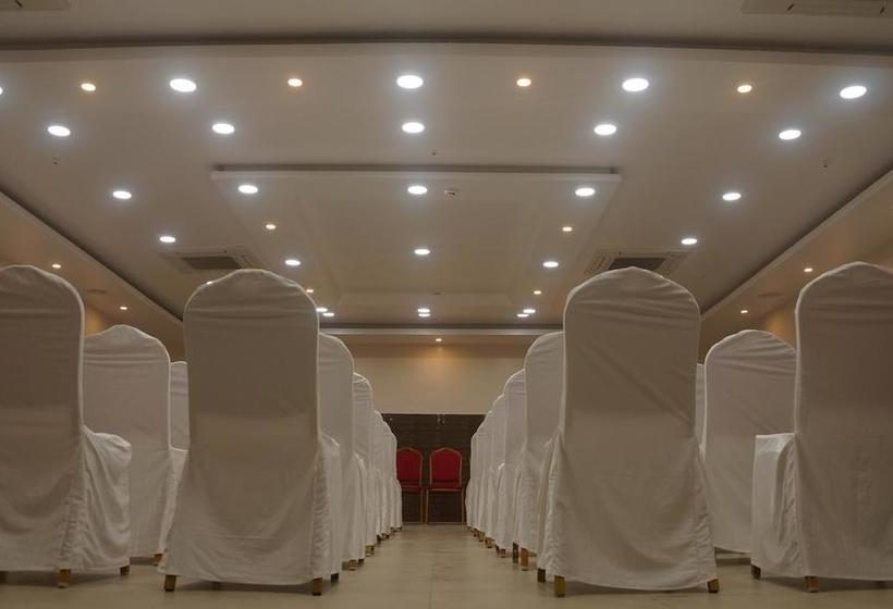 Hotel Kani Residency 16