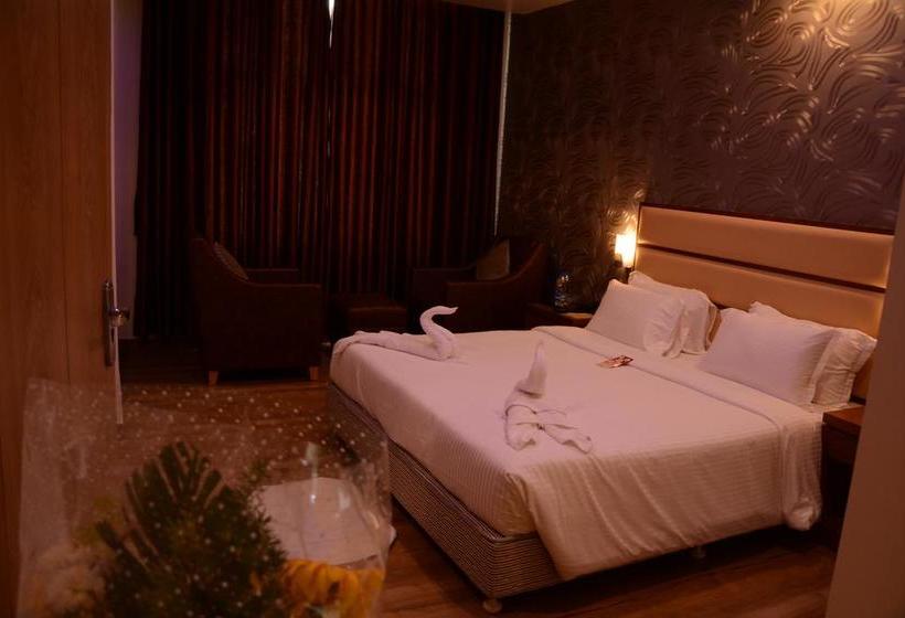 Hotel Kani Residency 9