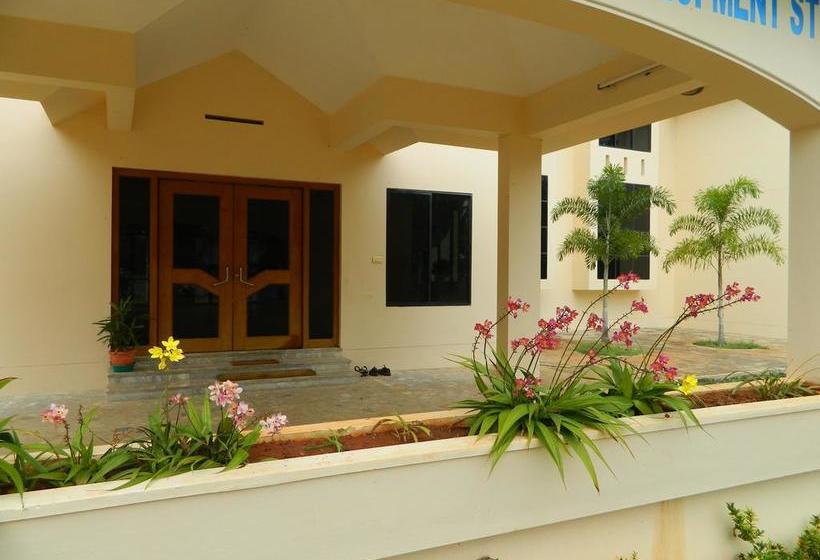 Hostel Stella Maris Conference Center 12