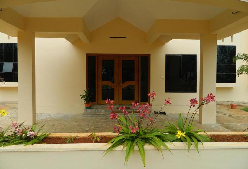 Hostel Stella Maris Conference Center 13