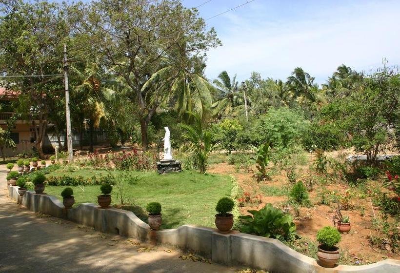 Hostel Stella Maris Conference Center 5