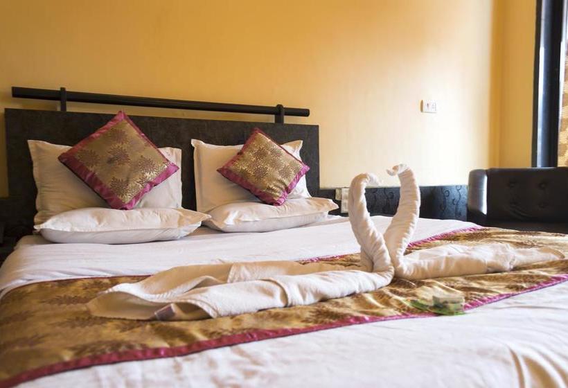 Hotel Neo Calangute Beach Resort 14