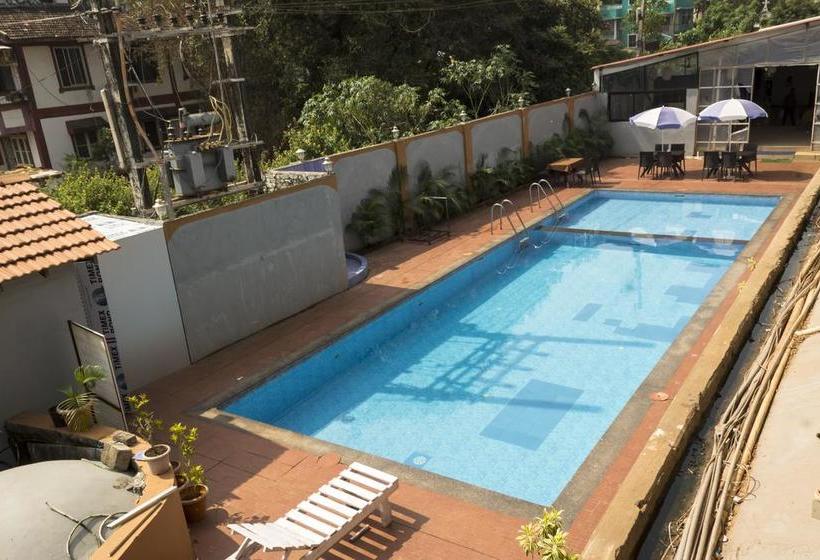 Hotel Neo Calangute Beach Resort 9