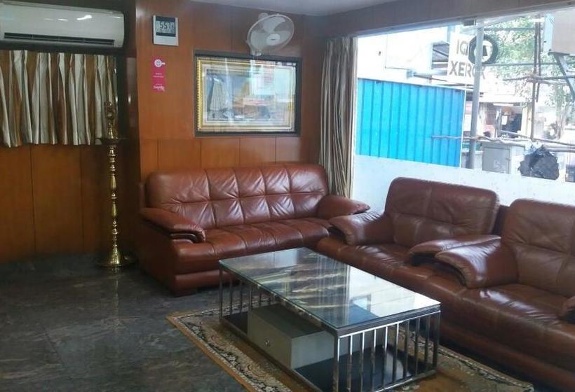 Hotel Shrivalli Residency 7