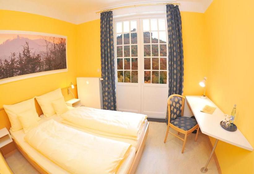 Hotel Kurhaus Trifels 10