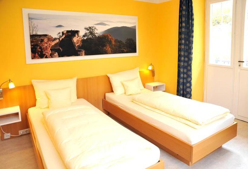 Hotel Kurhaus Trifels 7