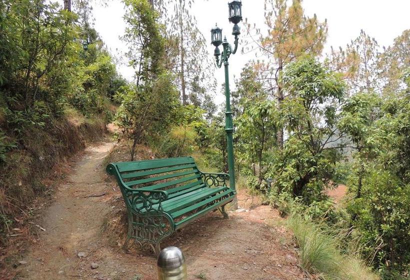 Hotel Whispering Heights 13