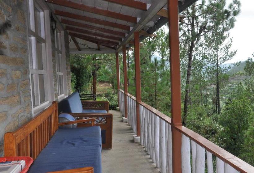 Hotel Whispering Heights 14