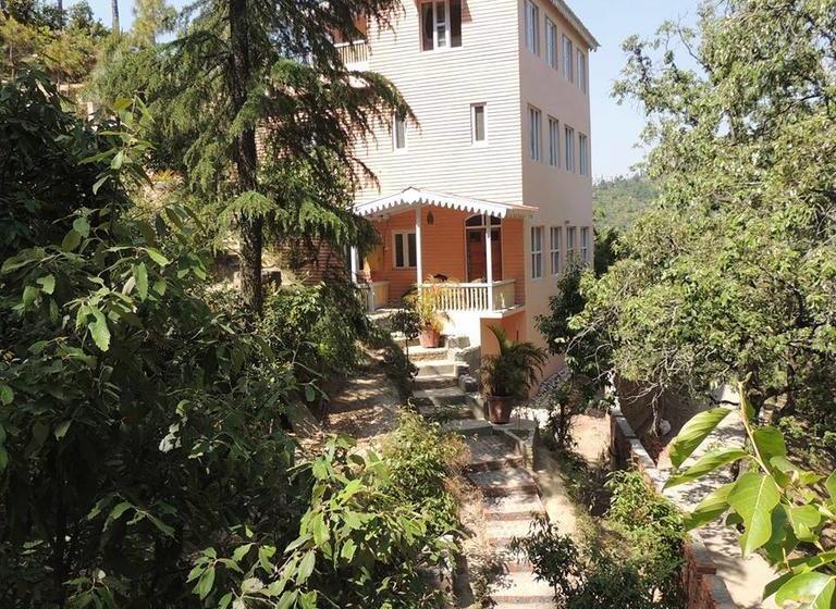 Hotel Whispering Heights 18