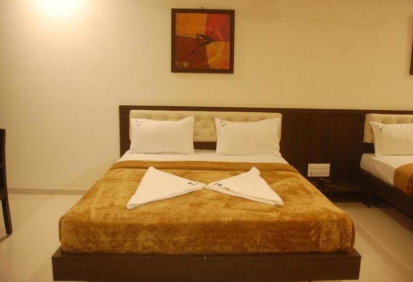 Hotel Swathi 9