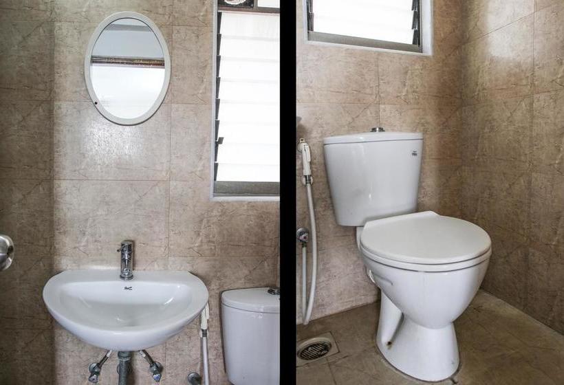 Bed and Breakfast Executive Anmol Service Apartment 10