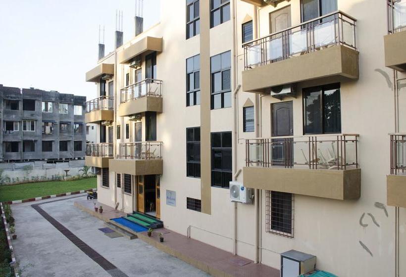 Hotel Hira Laxmi Residency 20