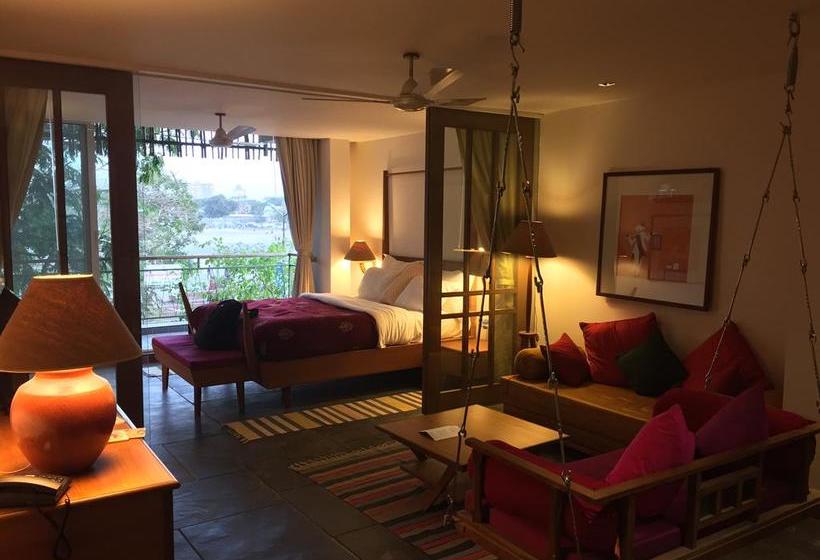 Hotel Aarivaa Homestay 19