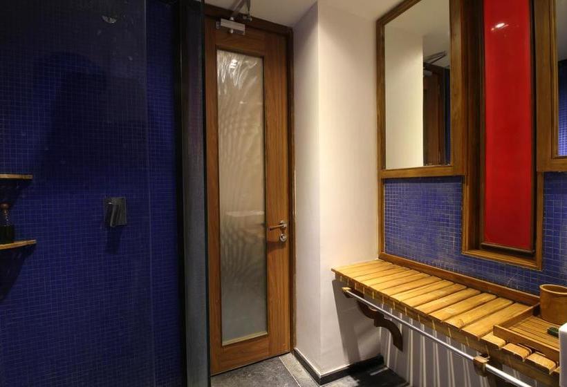 Hotel Aarivaa Homestay 9