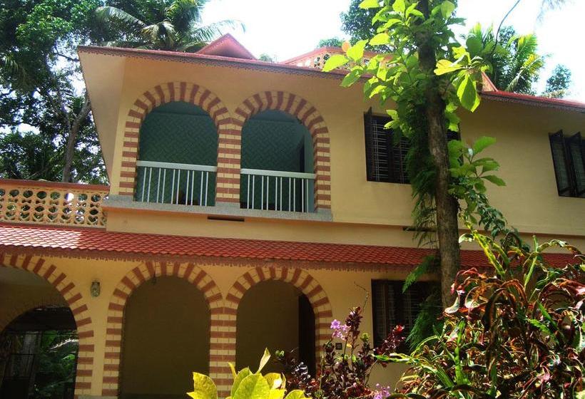 Charankattu B&b 1