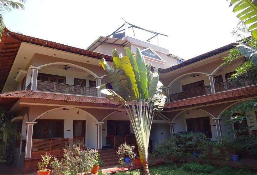 Dunhill Beach Resort