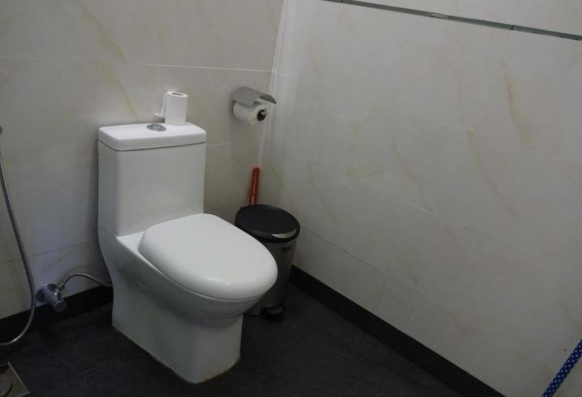 Dunhill Beach Resort 12