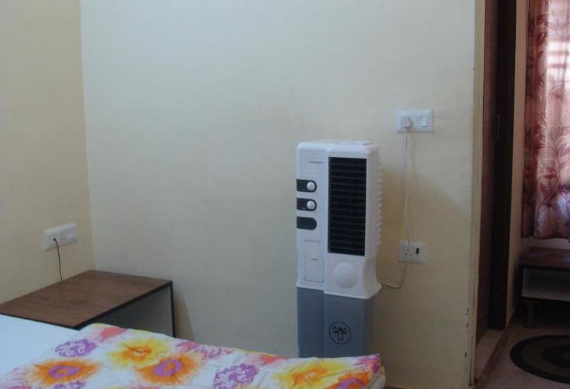 Hotel Abhinandan Grand 15