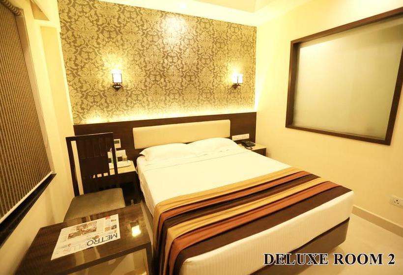 Hotel Deepam 13