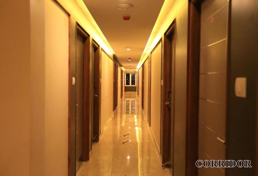 Hotel Deepam 15