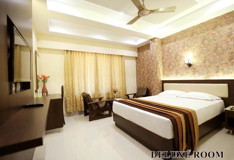 Hotel Deepam 6