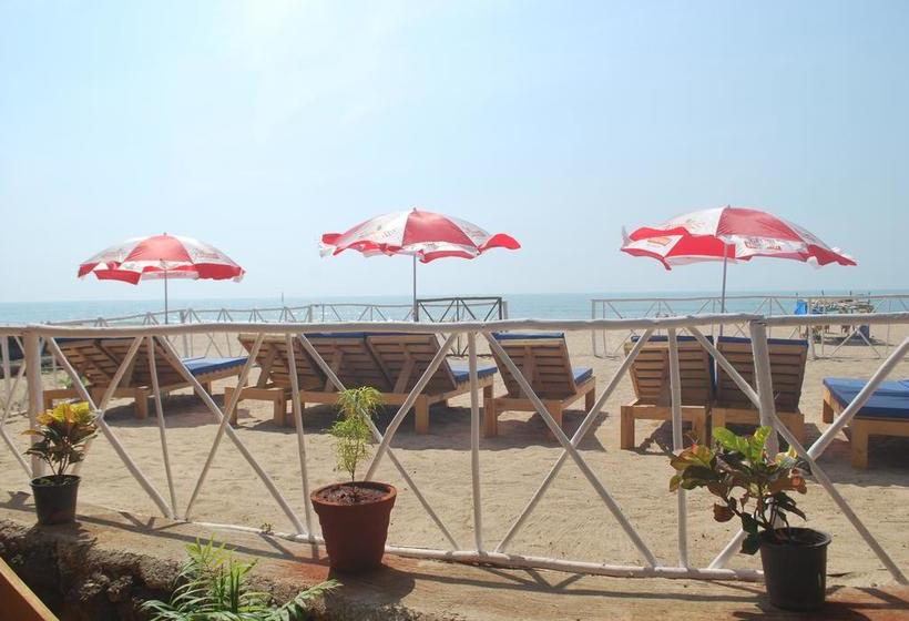 Resort Agonda Beach Bumps 20