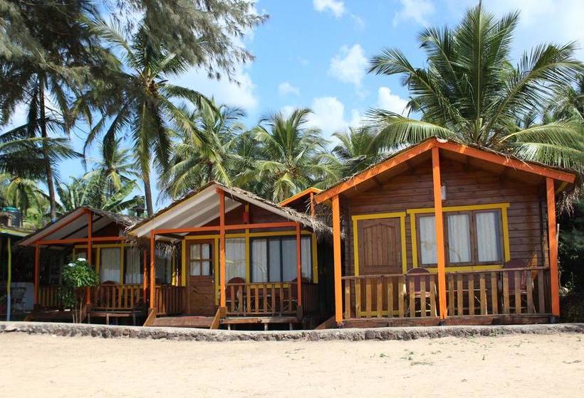 Resort Agonda Beach Bumps 3