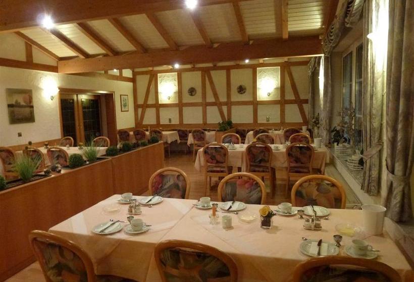 Waldhotel Einstein 6